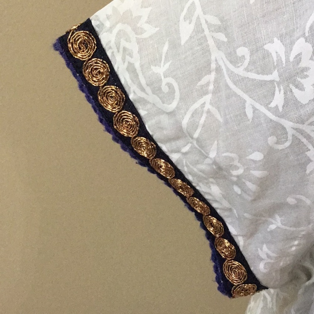 Trishaa Women’s Blue White Gold Embroidered Indian Ethnic Dress Size S NWT - Picture 5 of 10